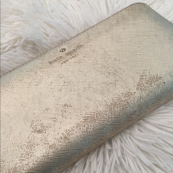 Kate Spade wallet (used) - Picture 3 of 7